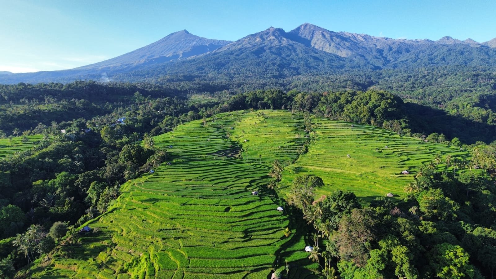 Geopark Rinjani Pertahanan Status UNESCO Global Geopark dengan "Kartu Hijau"